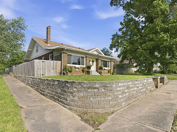 4th image of 600 N Central Avenue