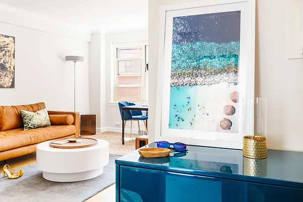 Rented by Stonehenge NYC LLC | media 2