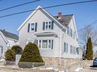 1298 Globe St, Fall River, MA 02721