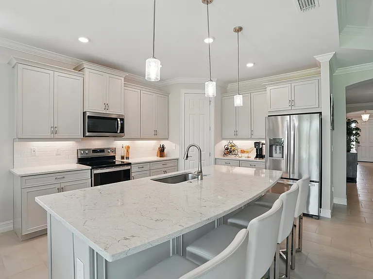28165 Captiva Shell Loop — Photo 14