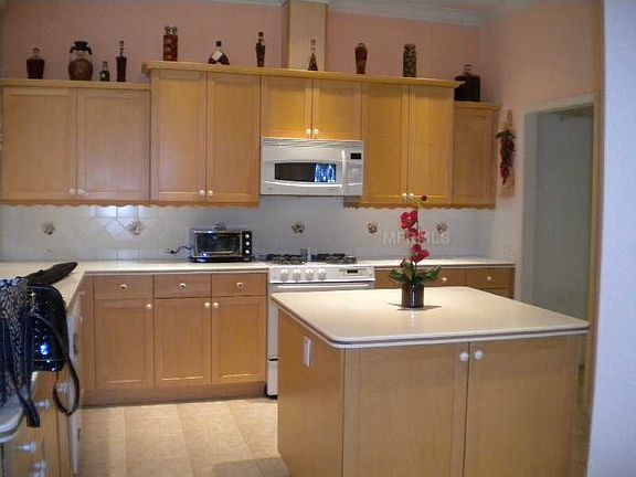 4th image of 5749 Aloma Woods Blvd