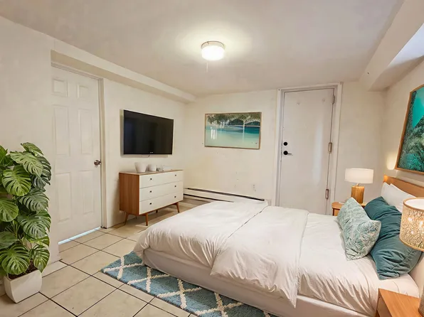 132 42nd Street image 10 of 14