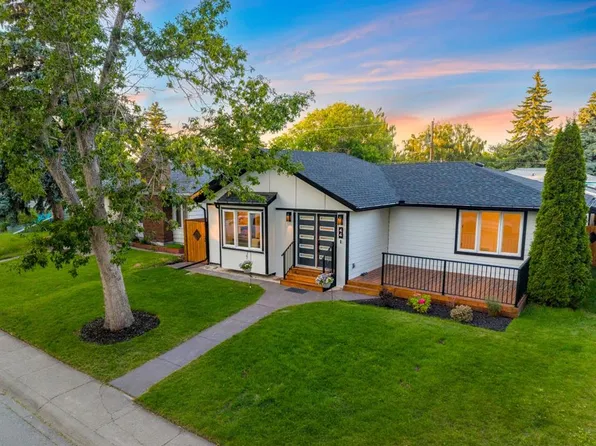 44 W Fraser Rd SE, Calgary, AB T2H 1E3