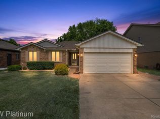13327 Mair Dr, Sterling Heights, MI 48313