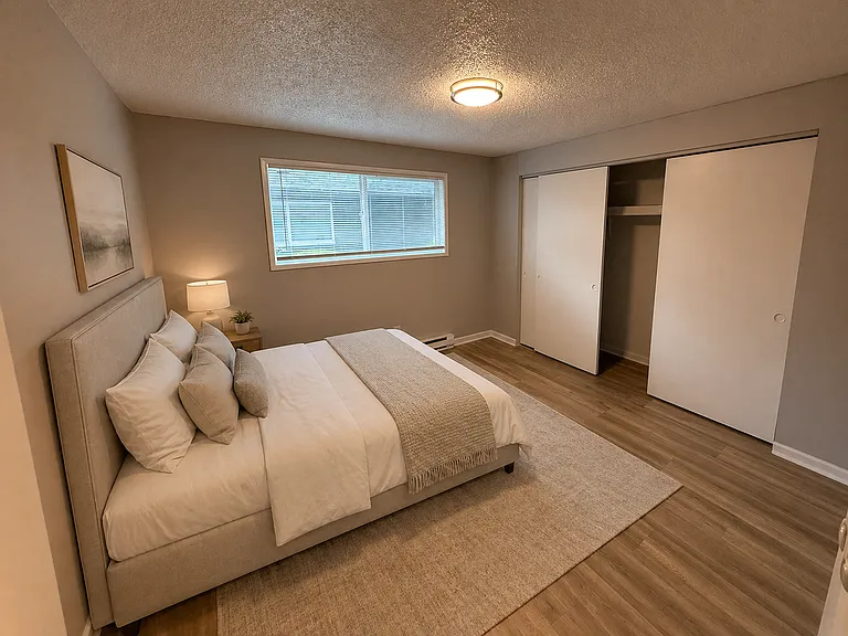 Rhoda Anne Townhomes — Photo 8
