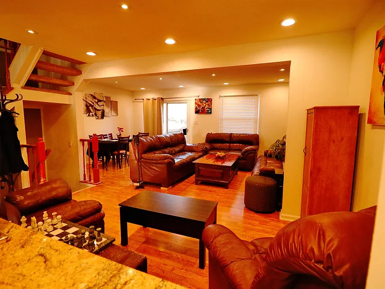 21763 Leatherleaf Cir — Photo 11