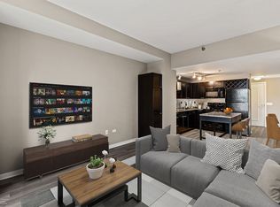 176 W Randolph St #2802, Chicago, IL 60601