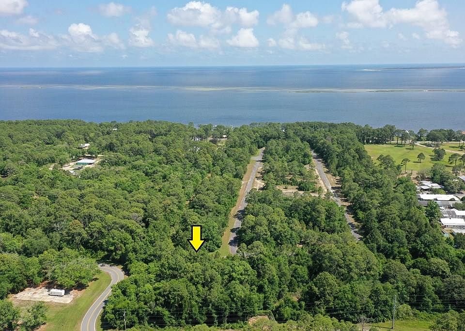1st image of 31 Bluewater Beach Cir