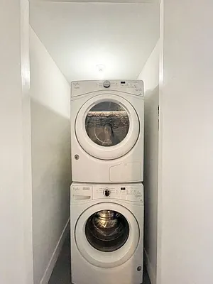 Rented by Keller Williams NYC | media 8