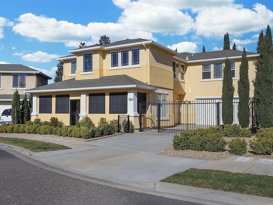 1st image of 648 Esther Way