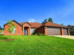 218 Stoney Pointe Dr, Hollister, MO 65672
