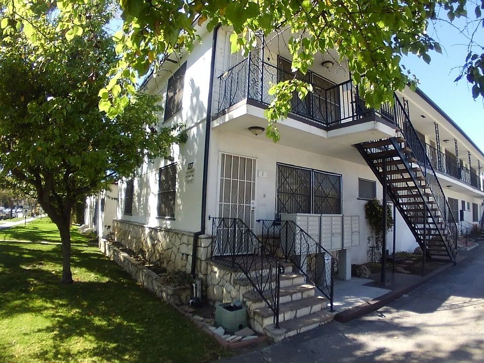1st image of 1137 E California Ave APT 2