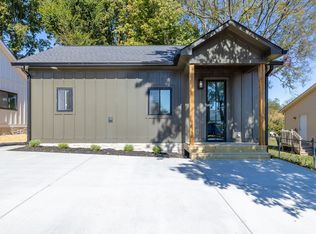1905 Highland Ave #B, Columbia, TN 38401