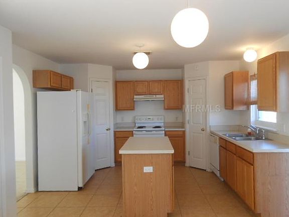3rd image of 6032 Kaley Dr