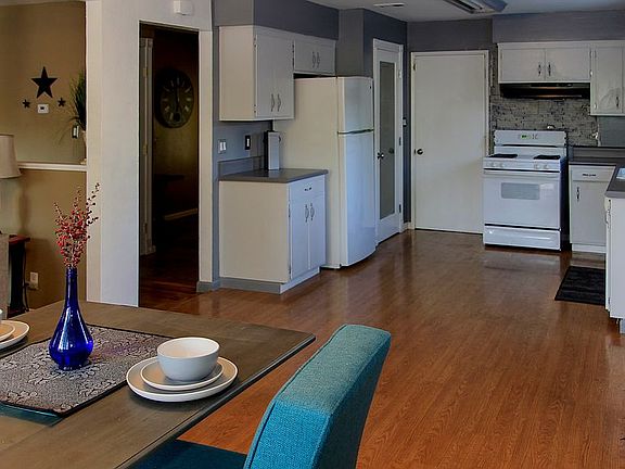 4th image of 4910 Tahoe Cir