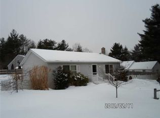 58 Highland Lake Rd, Glocester, RI 02814