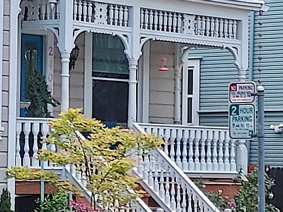 4th image of 2405 I St