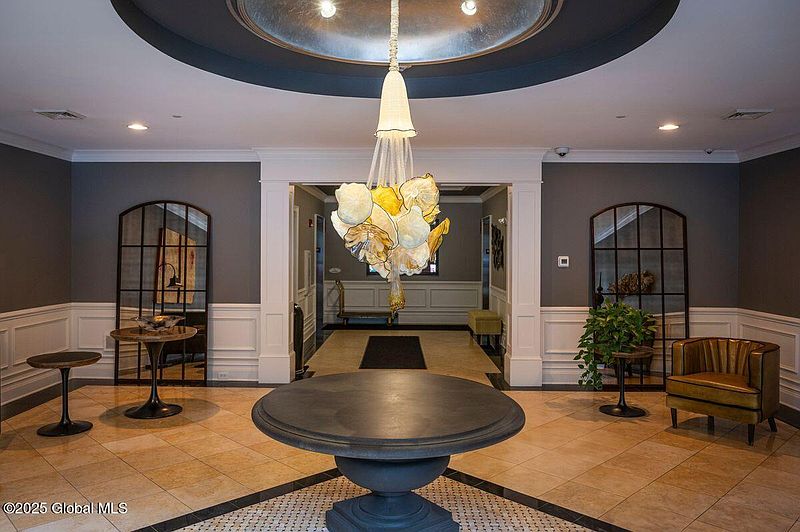 4th image of 70 Railroad Place #211