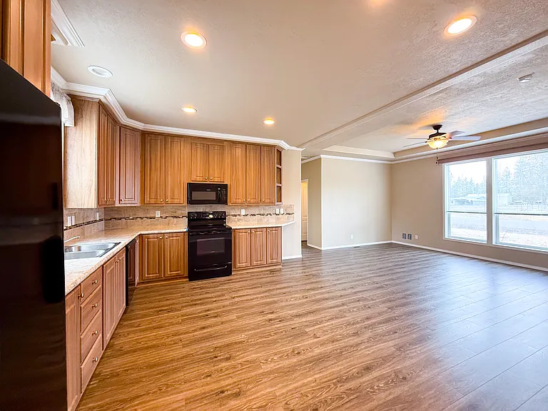 6467 Boulder Way — Photo 4