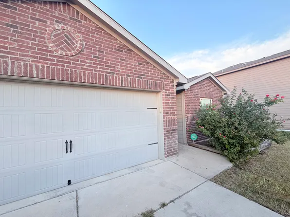 108 Bridges Ln, Jarrell, TX 76537