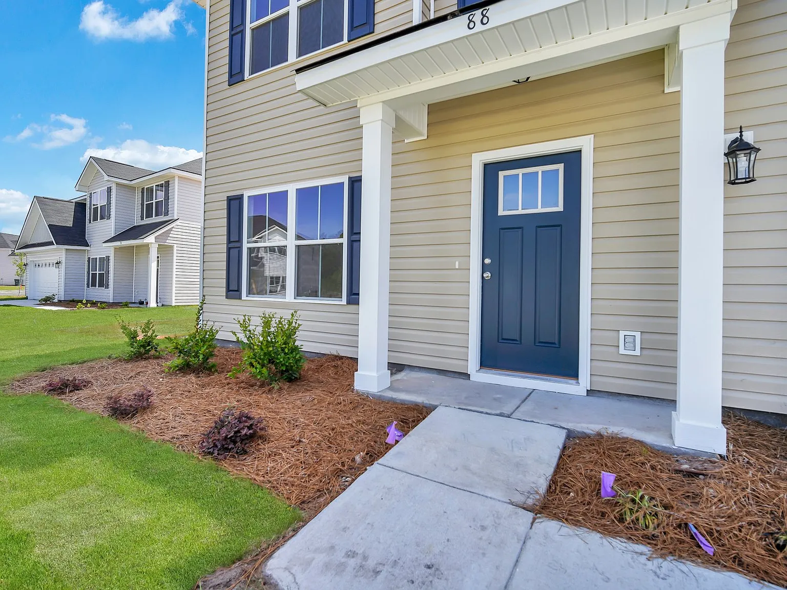 4 bed, 2.0 bath, 2104 sqft, $2,395 — Photo 3