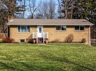 5415 Hardt Rd, Gibsonia, PA 15044