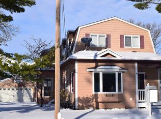 113 6th St NE, Stewartville, MN 55976