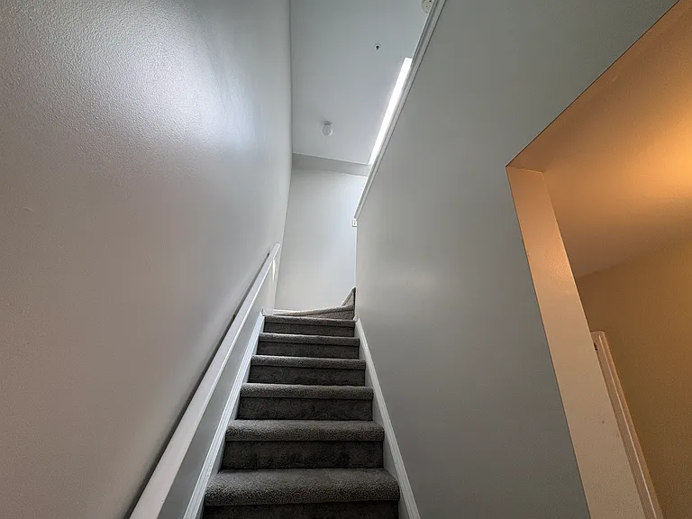 304 Huntington Ct #62 — Photo 18