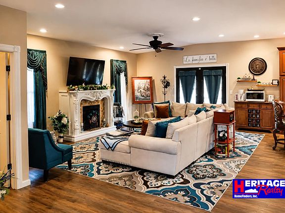 3rd image of 2224 Stetson Way