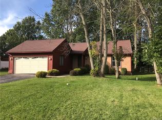 850 Klein Rd, Buffalo, NY 14221