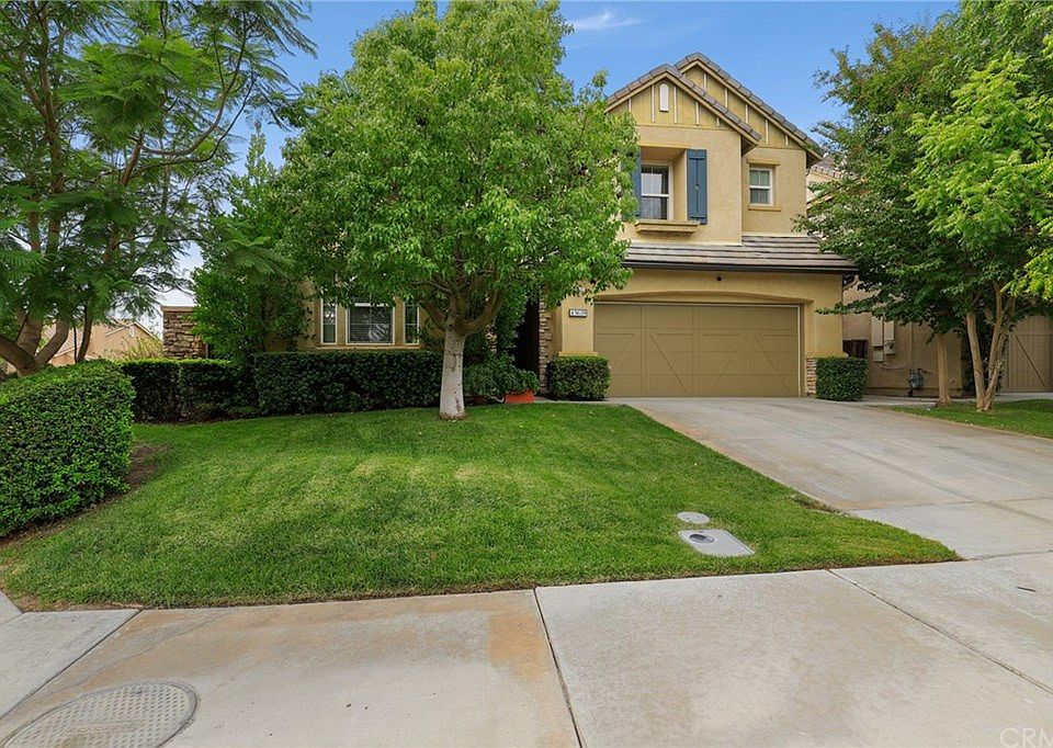 2nd image of 45639 Pheasant Pl