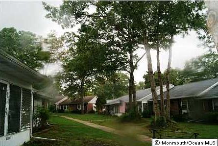 2nd image of 486 Thornbury Court #A