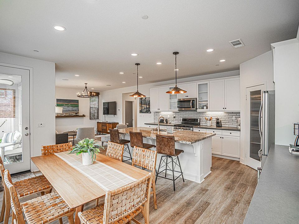 1st image of 2531 W Lugaro Ln