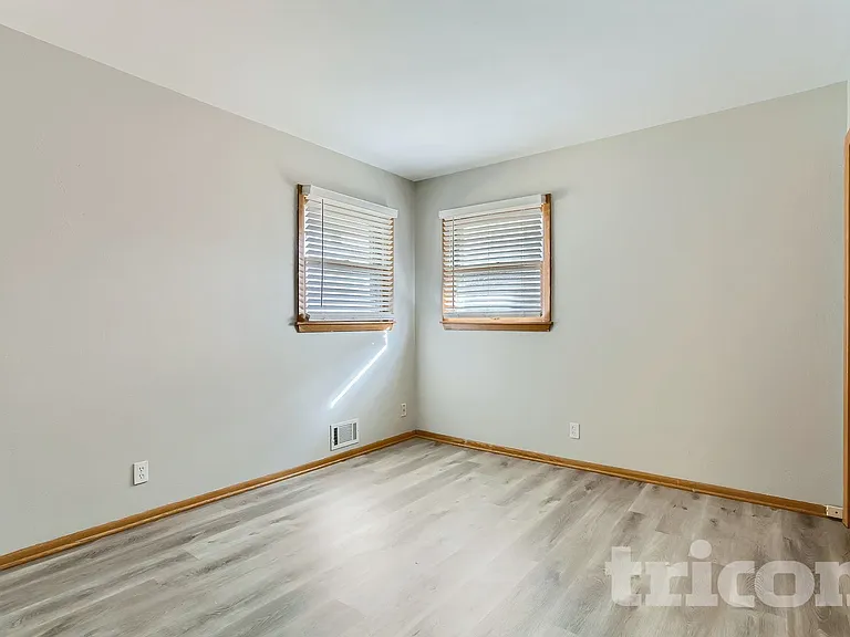 3068 Lydia Ct — Photo 12