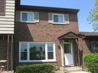 270 Station Dr, Wood Dale, IL 60191