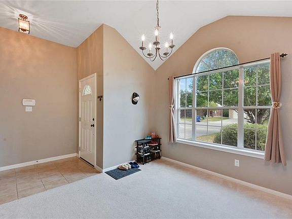 3rd image of 109 Gainer Dr