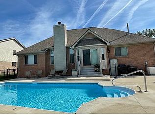 52153 Boland Rd, Chesterfield, MI 48047