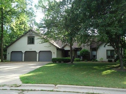 1st image of 717 Brookwood Dr
