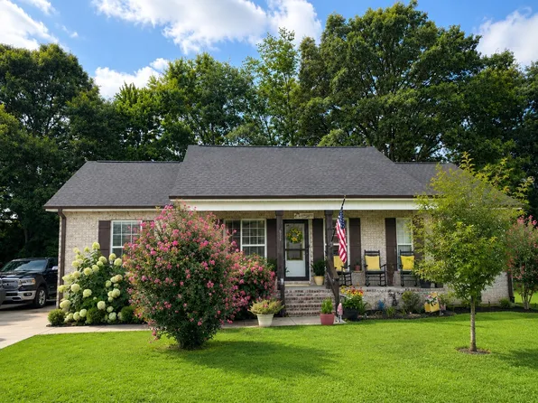 656 Kendra Dr, Smithville, TN 37166