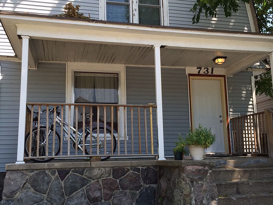 1st image of 731 Martin Luther King Jr St SE