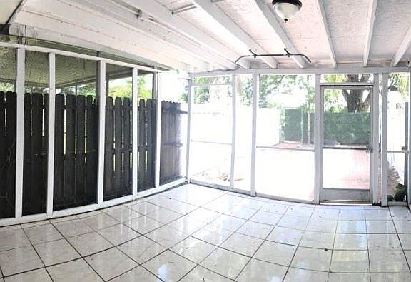 3rd image of 6221 Oak Cluster Cir