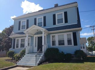 71 Oakmere St, West Roxbury, MA 02132