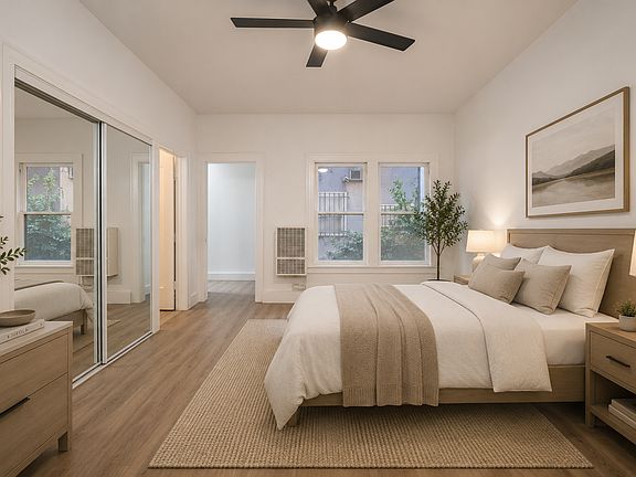 5th image of 523 S Westmoreland Ave #404