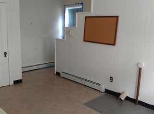 52 Holyoke St, Brewer, ME 04412