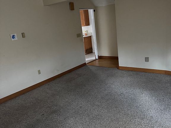 3rd image of 221 E South St