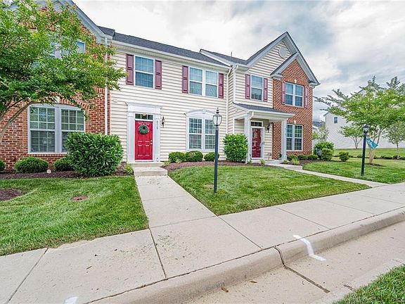 2nd image of 8115 Creekside Village Dr #M-b