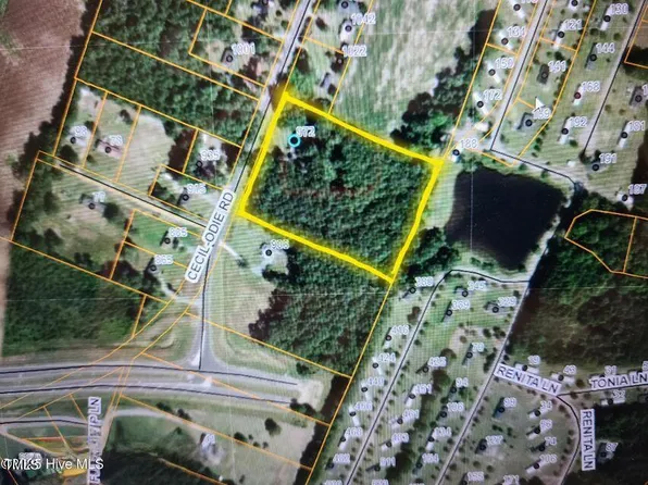 972 Cecil Odie Rd #1, Clinton, NC 28328