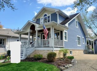 314 E Indiana St, Wheaton, IL 60187