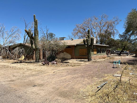 4th image of 21710 W Wilson Ave