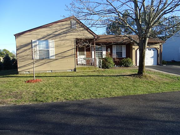 2nd image of 13 Cranston Court